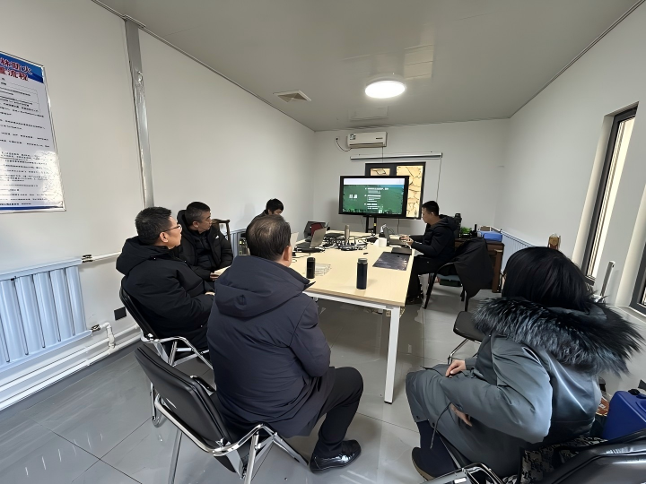 国兴资本运营公司党委副书记樊明伟带队慰问天津测绘院蓟州山区无人机森林防火项目