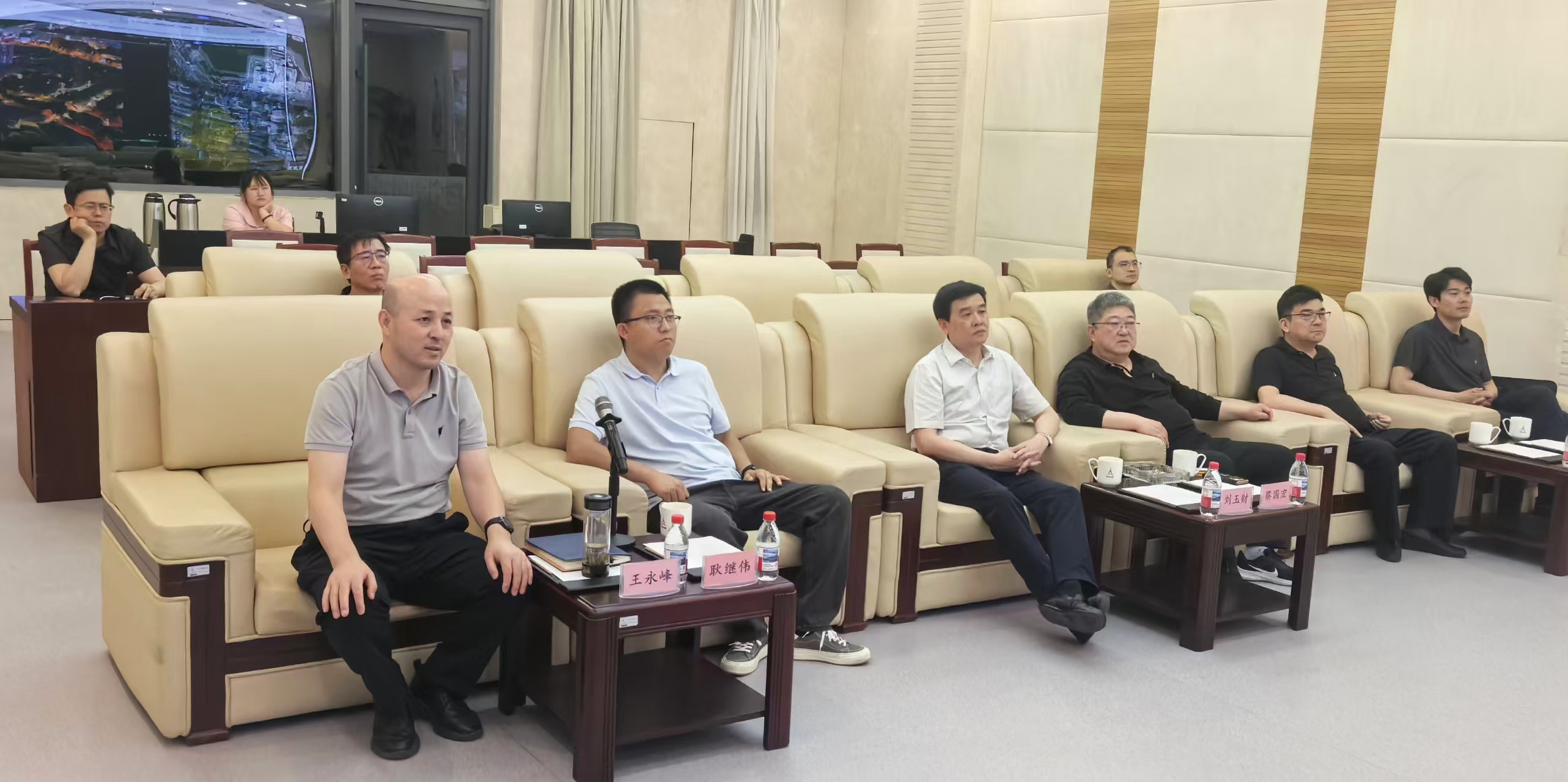 市规划资源局宝坻分局（市不动产登记局宝坻分局）领导莅临天津测绘院调研交流
